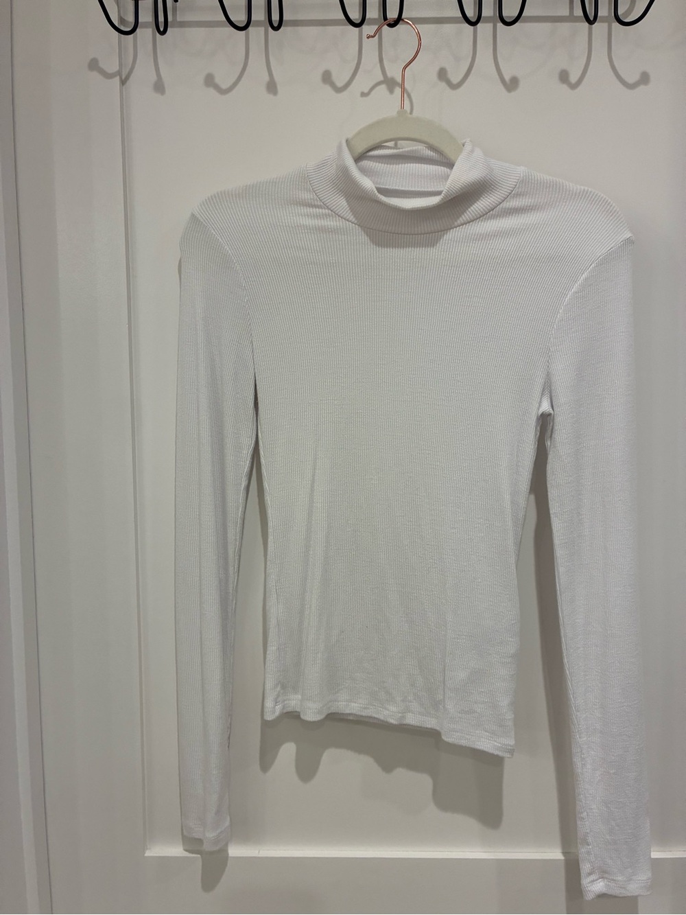 Abercrombie & Fitch White Ribbed Mock Neck Long Sleeve Top
